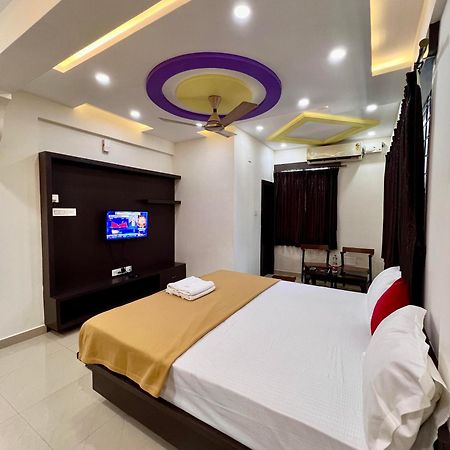 Ratna Sagar Hotel Manipal Exterior photo